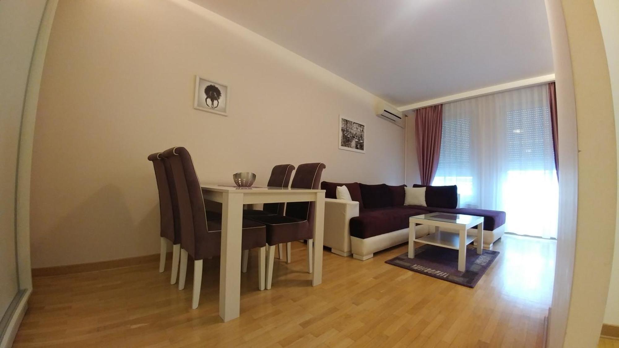 Delta Residence Belville Belgrad Zimmer foto